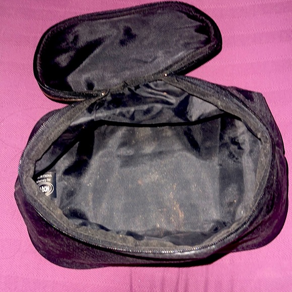 Sabon Cosmetic Case Shimmering Black Print and rustic tags and Tassle at zipper - Picture 5 of 5
